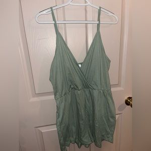 Women’s mint green Romper (large)